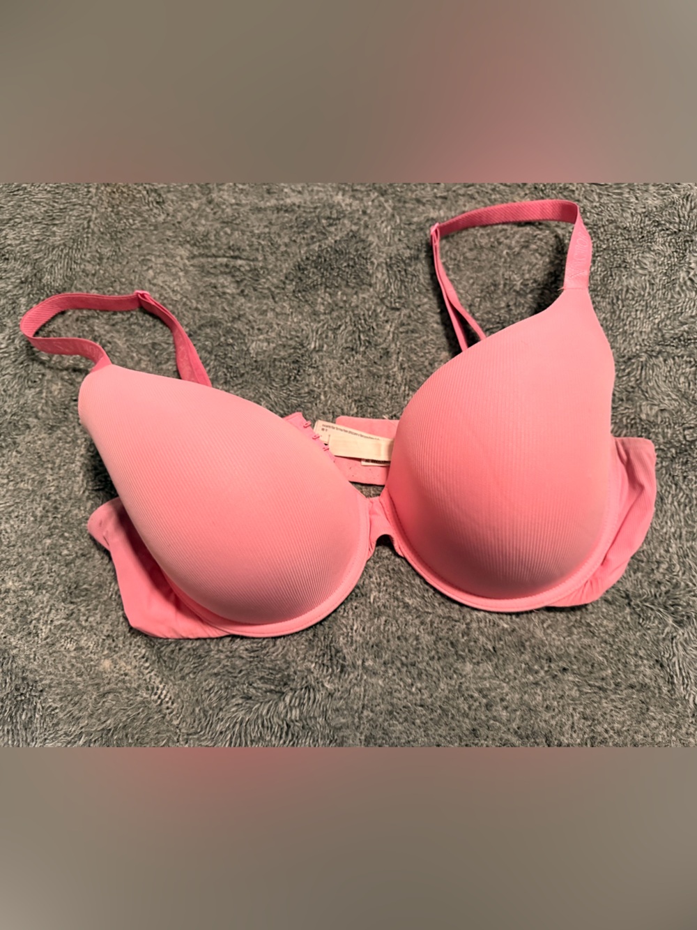 Victoria’s Secret T-Shirt Bra